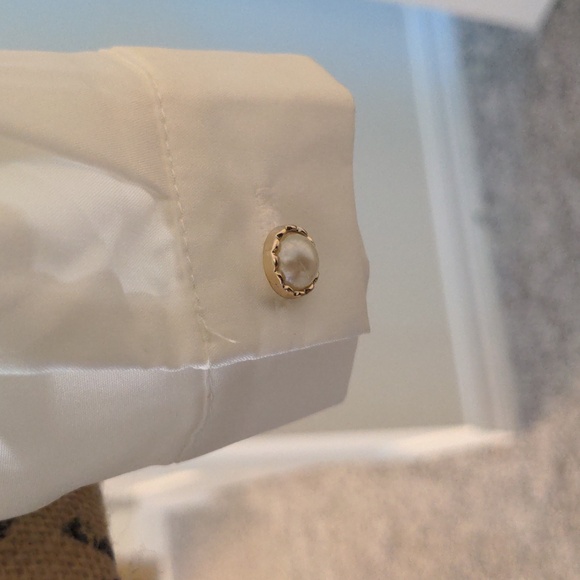 NWOT Vintage Style Victorian Pleated Button Down Shirt Long Sleeve - Picture 9 of 11